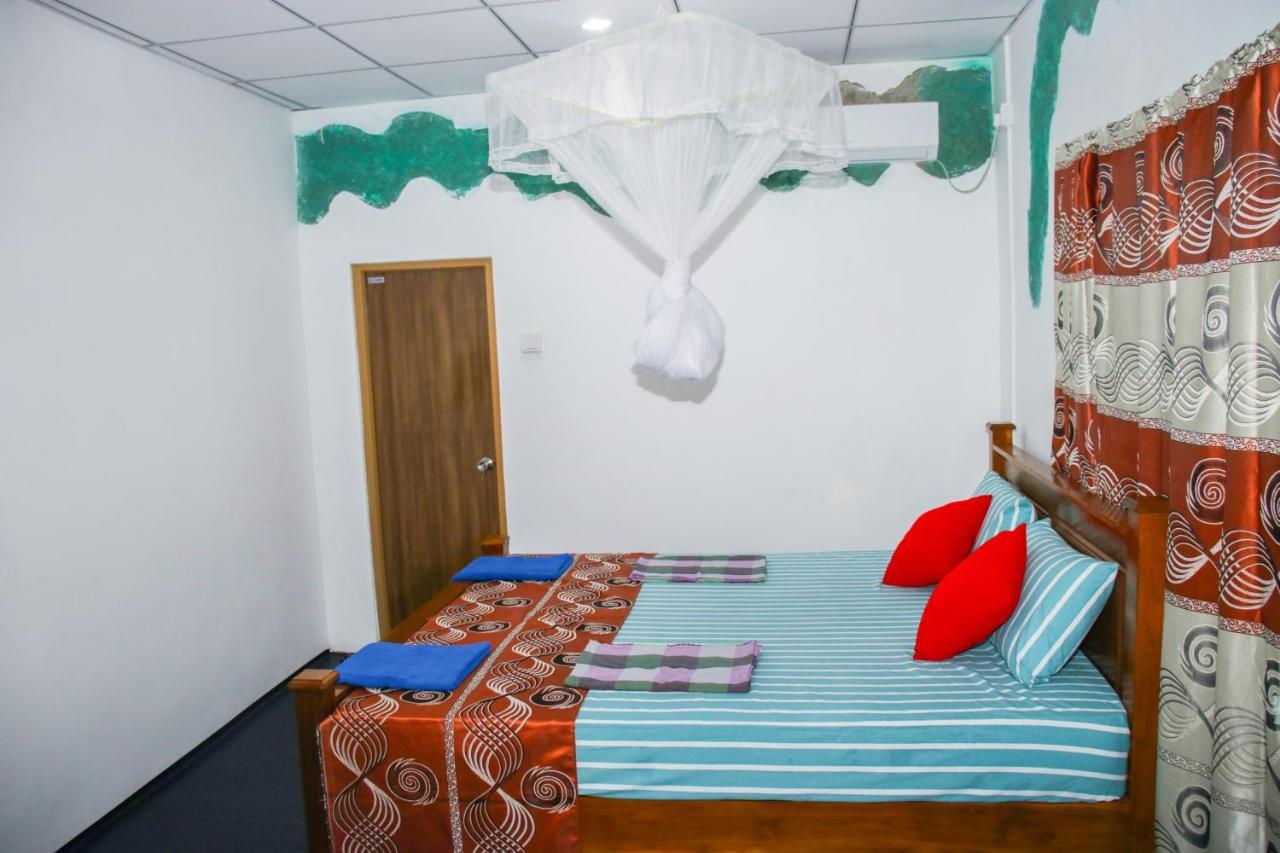 Sigiri Sandilu Homestay Sigirija Zewnętrze zdjęcie
