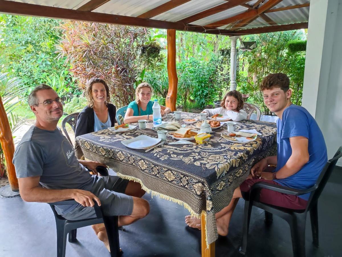 Sigiri Sandilu Homestay Sigirija Zewnętrze zdjęcie
